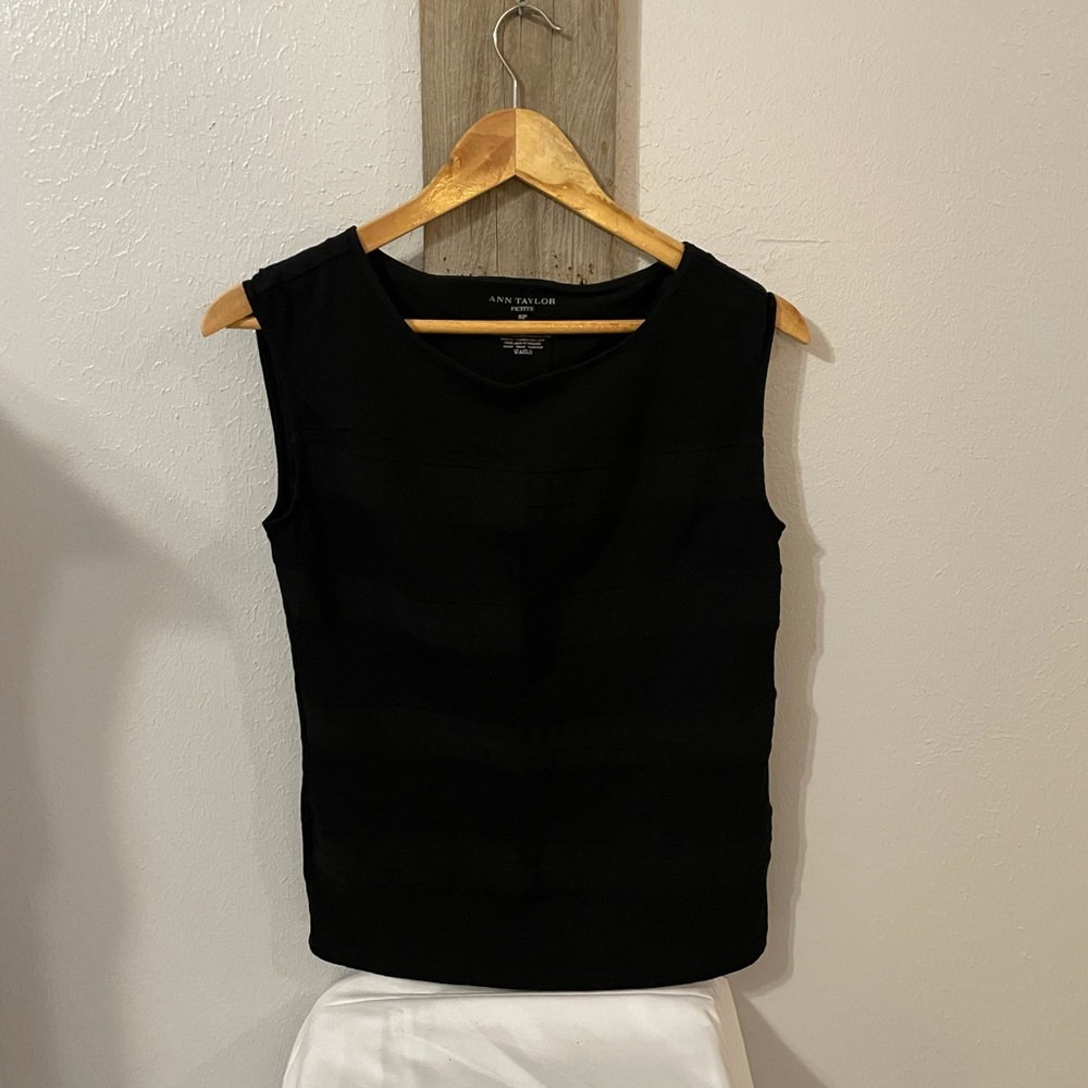 Ann Taylor Sleeveless Top